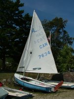 'Does the Job' Albacore 6781 Sailing Dinghy rigged and ready for sailing:  Ottawa River at Deep River